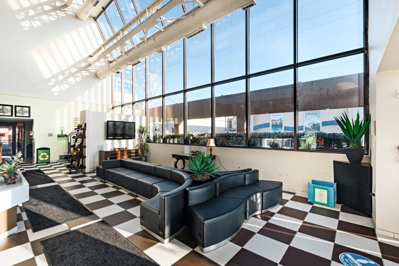 The Atrium Resort, Virginia Beach By Vacatia Buitenkant foto